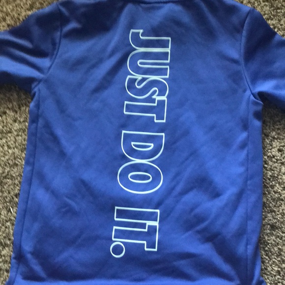 Womens Nike sweatshirt XS - Picture 2 of 2